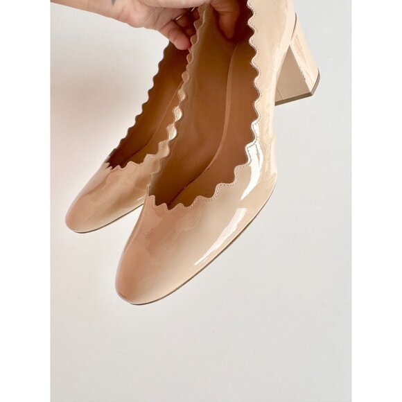 CHLOE Lauren Nude Patent Leather Scalloped Round Toe Block Heel Pumps, Size 38.5 - Picture 7 of 15